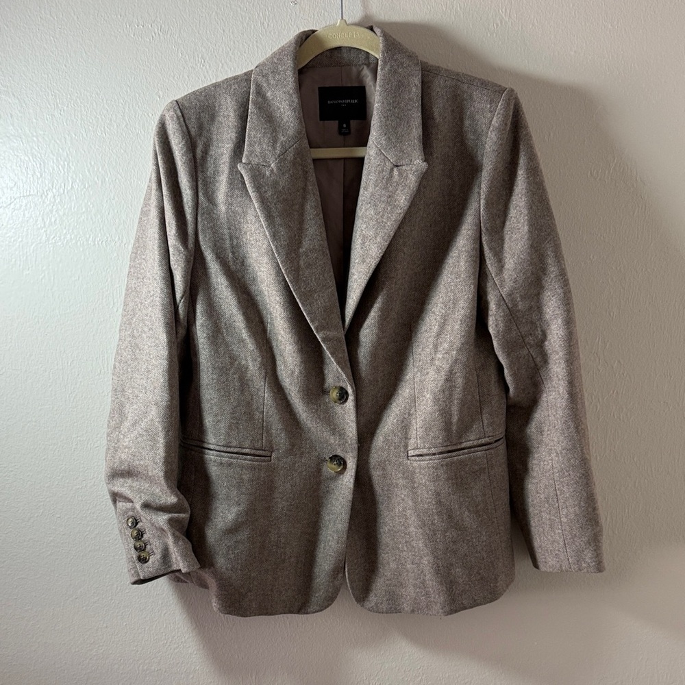 Banana Republic Herringbone Wool-Blend Blazer